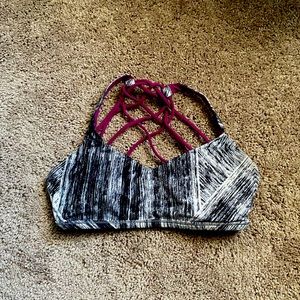 Lululemon Sports Bra -size 8